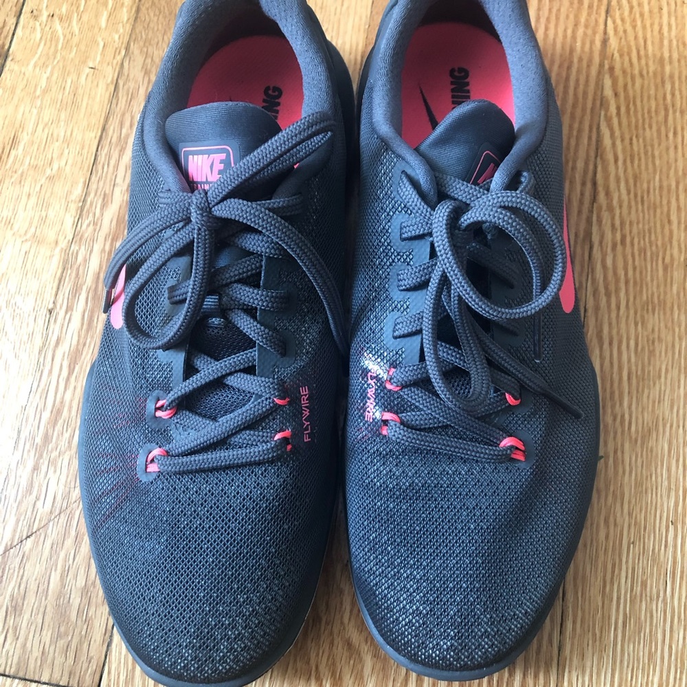 Nike running shoes in great condition